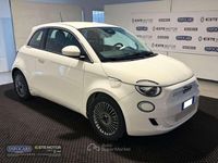 Usata Fiat 500e Business 42 kW (58 CV) 2020 Bianco pastello Utilitaria