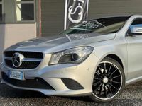 Usata Mercedes CLA200 Premium 136 CV (100 kW) 2016 Grigio Station wagon