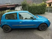 Usata Renault Clio II 75 CV (55 kW) 2001 Berlina
