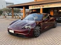 Usata Porsche Taycan 119 kW (163 CV) 2021 Rosso Utilitaria