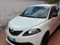 Usata Lancia Ypsilon Silver 69 CV (50 kW) 2023 Utilitaria