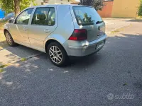 Usata VW Golf IV 105 CV (77 kW) 2003 Grigio Berlina