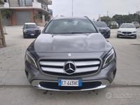 Usata Mercedes GLA200 136 CV (100 kW) 2014 Grigio SUV
