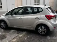 Usata Hyundai ix20 90 CV (66 kW) 2011 Grigio Utilitaria