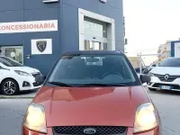 Usata Ford Fiesta 68 CV (50 kW) 2007 Rosso Utilitaria