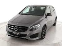 Usata Mercedes B180 Business 109 CV (80 kW) 2018 Grigio metall. Utilitaria