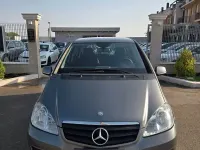 Usata Mercedes A180 109 CV (80 kW) 2011 Grigio Utilitaria
