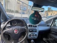 Usata Fiat Grande Punto 75 CV (55 kW) 2012 Bianco Utilitaria