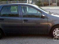 Usata Fiat Punto 80 CV (58 kW) 2000 Grigio Utilitaria