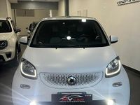 Usata Smart ForTwo Cabrio Passion 89 CV (65 kW) 2018 Bianco Cabrio