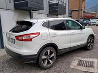Usata Nissan Qashqai 130 CV (95 kW) 2016 Bianco SUV
