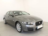 Usata Jaguar XE 180 CV (132 kW) 2018 Verde Berlina