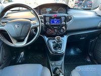Usata Lancia Ypsilon Gold 69 CV (50 kW) 2020 Grigio Utilitaria