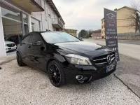 Usata Mercedes A180 109 CV (80 kW) 2014 Nero Berlina