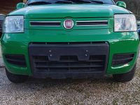 Usado Fiat Panda 4x4 69 CV (50 kW) 2010 Verde Utilitario
