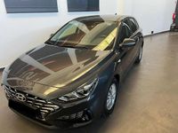 Usata Hyundai i30 120 CV (88 kW) 2022 Grigio