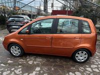 Usata Fiat Idea Emotion 69 CV (50 kW) 2004 Arancione Monovolume