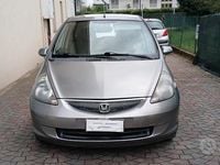 Usata Honda Jazz 78 CV (57 kW) 2005 Marrone Utilitaria