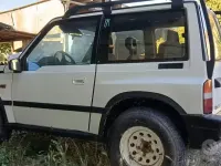 Usata Suzuki Vitara 75 CV (55 kW) 1991 Bianco SUV