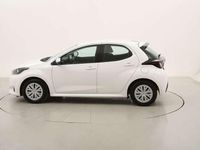 Usata Toyota Yaris Hybrid Business Edition 116 CV (85 kW) 2021 Bianco Utilitaria
