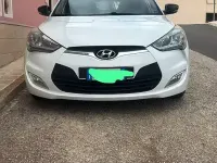 Usata Hyundai Veloster 140 CV (102 kW) 2013 Bianco Utilitaria