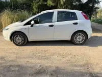 Usata Fiat Grande Punto 77 CV (56 kW) 2009 Bianco Utilitaria