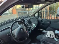 Usata Fiat Multipla 103 CV (75 kW) 2006 Grigio Monovolume