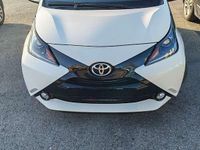 Usata Toyota Aygo X-wave 69 CV (50 kW) 2017 Bianco Utilitaria