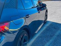 Usata Cupra Born 150 kW (204 CV) 2022 Blu/azzurro Utilitaria