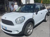 Usata Mini One Countryman 122 CV (89 kW) 2012 Bianco SUV