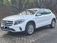 Usata Mercedes GLA200 136 CV (100 kW) 2019 Bianco SUV