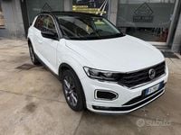 Usata VW T-Roc Style 115 CV (84 kW) 2019 Bianco SUV