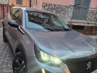 Usata Peugeot 2008 102 CV (75 kW) 2025 Grigio SUV