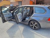 Usata BMW 318 116 CV (85 kW) 2007 Grigio Station wagon