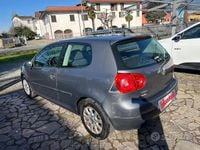 Usata VW Golf VI Comfortline 102 CV (75 kW) 2008 Grigio Utilitaria