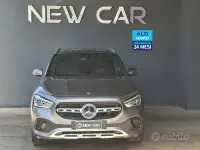Usata Mercedes GLA180 116 CV (85 kW) 2023 Grigio SUV