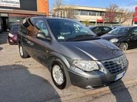 Usata Chrysler Grand Voyager 150 CV (110 kW) 2008 Gray Monovolume