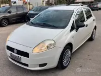 Usata Fiat Grande Punto S 75 CV (55 kW) 2011 Bianco Utilitaria