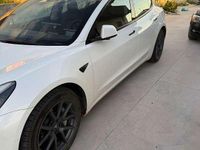 Begagnad Tesla Model 3 152 kW (208 HK) 2022 Vit Sedan