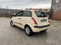 Usata Lancia Ypsilon 60 CV (44 kW) 2004 Beige Utilitaria