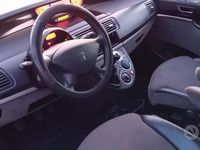 usata Peugeot 807 2.0 hdi 136cv 8 posti motore nuovo