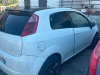 Usata Fiat Grande Punto 75 CV (55 kW) 2011 Bianco Utilitaria