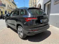 Käytetty Skoda Karoq Executive 116 HP (85 kW) 2023 Musta Katumaasturi