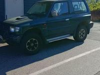 Usata Mitsubishi Pajero 125 CV (91 kW) 1997 Verde SUV