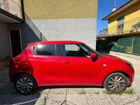 Usata Suzuki Swift Cool 83 CV (61 kW) 2022 Rosso Utilitaria