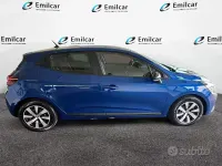 Usata Renault Clio V Equilibre 91 CV (66 kW) 2023 Bluazzurro Berlina