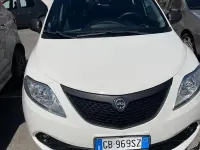 Usata Lancia Ypsilon 69 CV (50 kW) 2020 Bianco Utilitaria