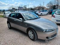 Begagnad Alfa Romeo 147 105 HK (77 kW) 2010 Grå Halvkombi