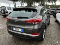 Usata Hyundai Tucson Comfort 116 CV (85 kW) 2016 Grigio SUV