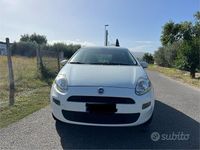 Usata Fiat Punto Street 77 CV (56 kW) 2015 Bianco Berlina